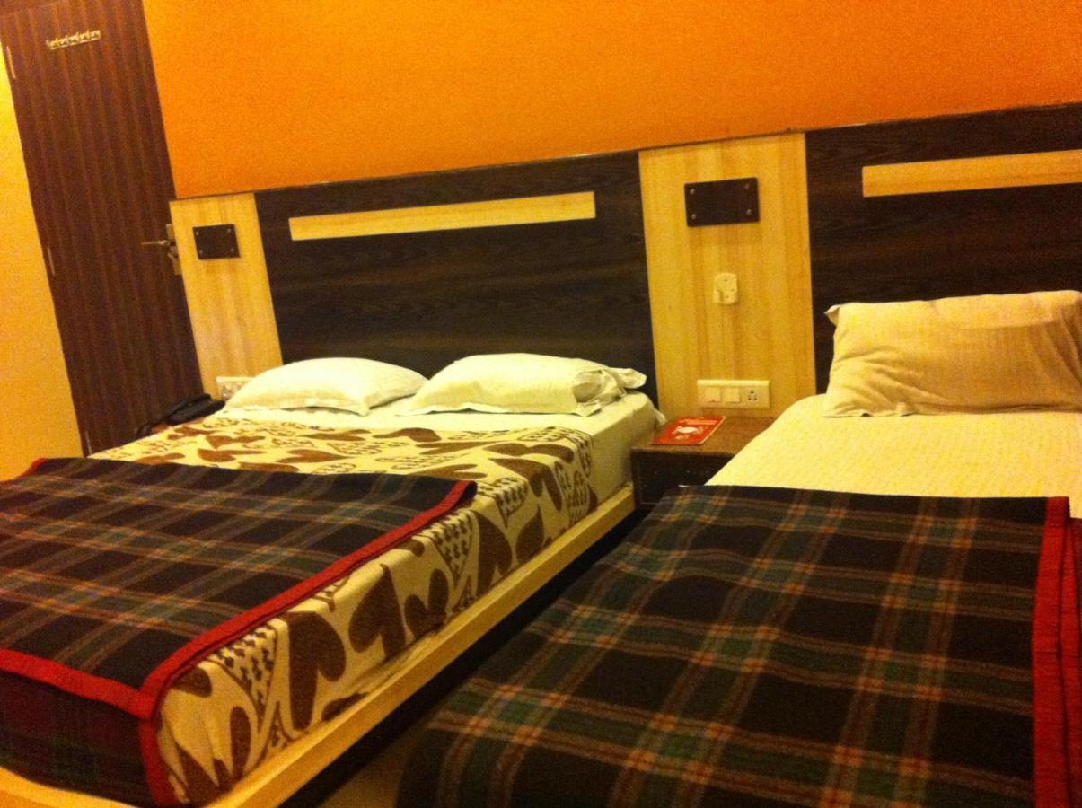 Mewar Hotel Jaipur Room photo